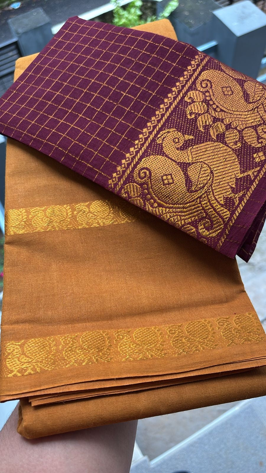 Pre order : Tarangini Handloom Sungudi Sarees Mustard yellow with contrast Maroon Blouse piece