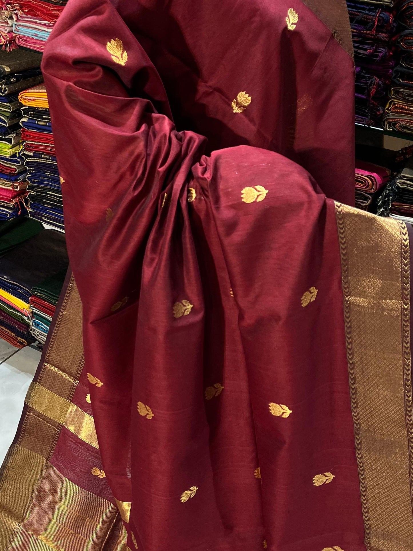 Maheshwari handloom lotus butta silk cotton Saree