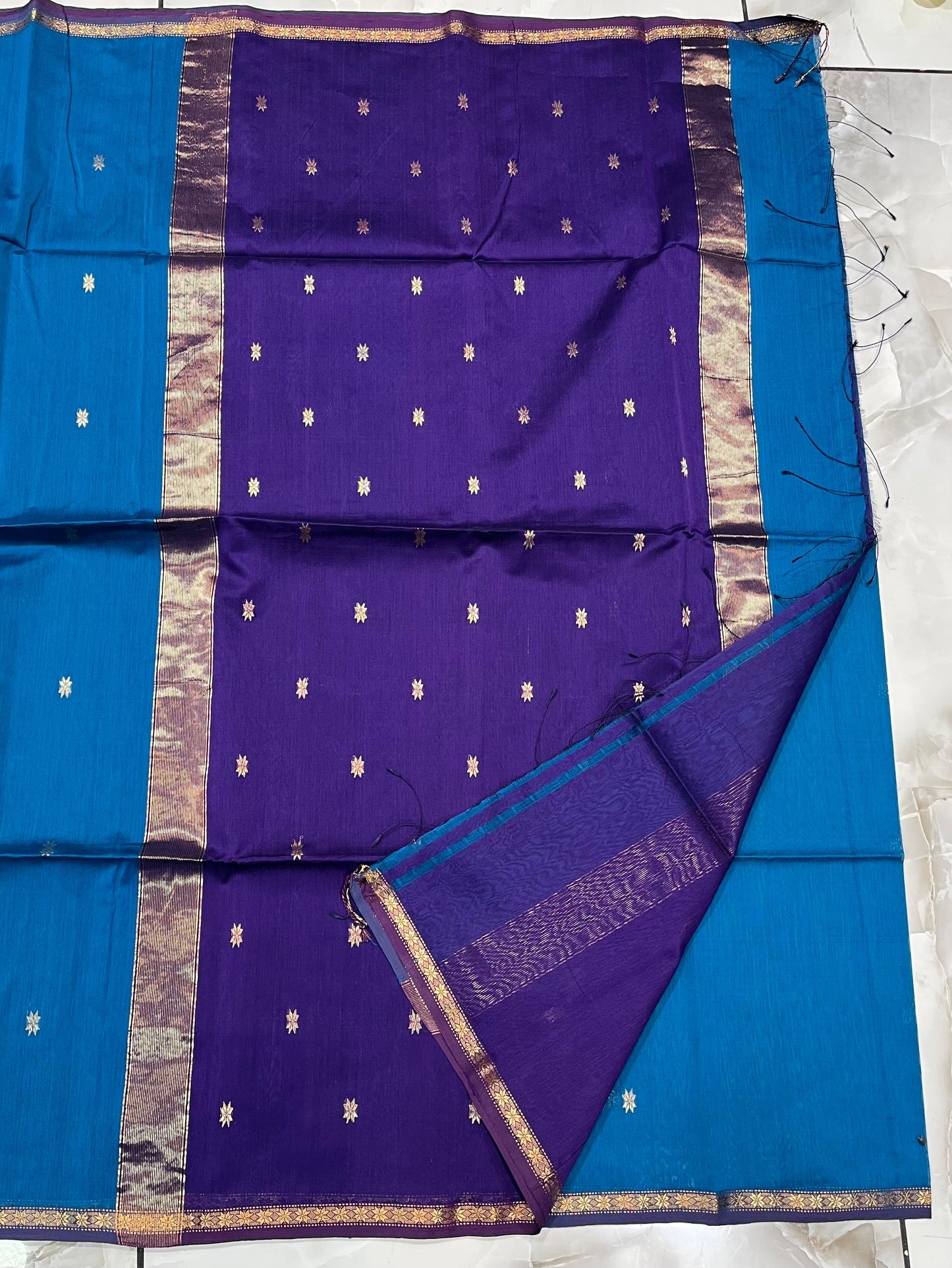 Kalyanika" (कल्याणिका) Handloom Maheshwari Silk Cotton Sarees,Dual tone Blue and purple KM15