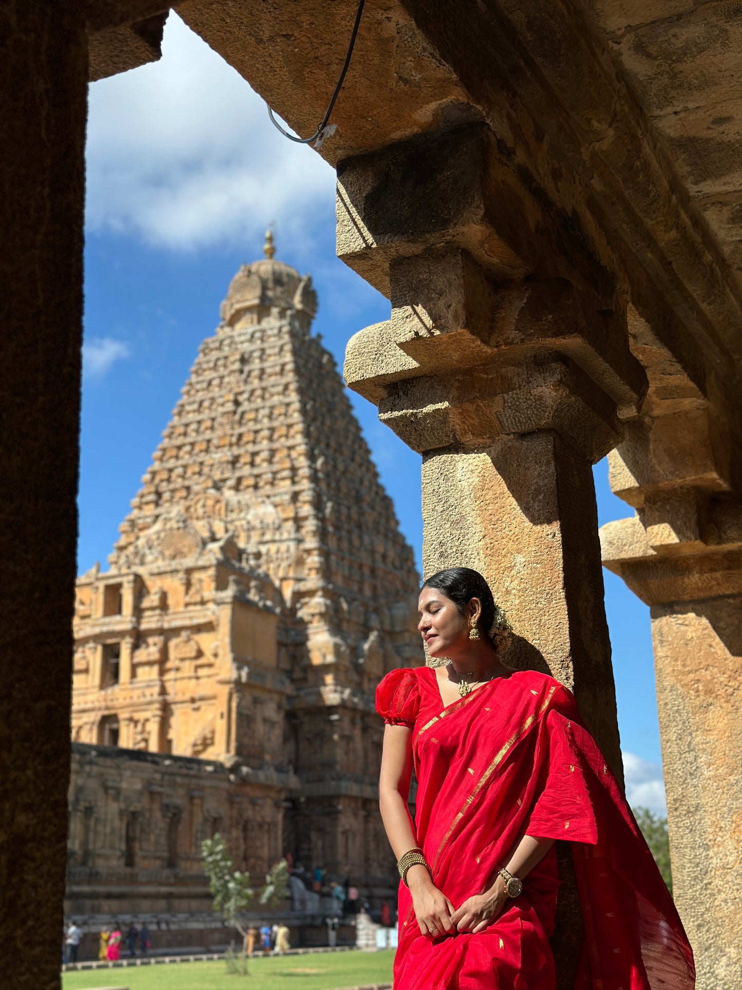 Kalyanika (कल्याणिका) Handloom Maheshwari Silk Saree, Festive Red (Sithara’s choice)