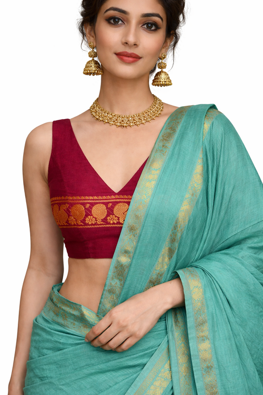 Sungudi handloom cotton Saree with  contrast maroon blouse