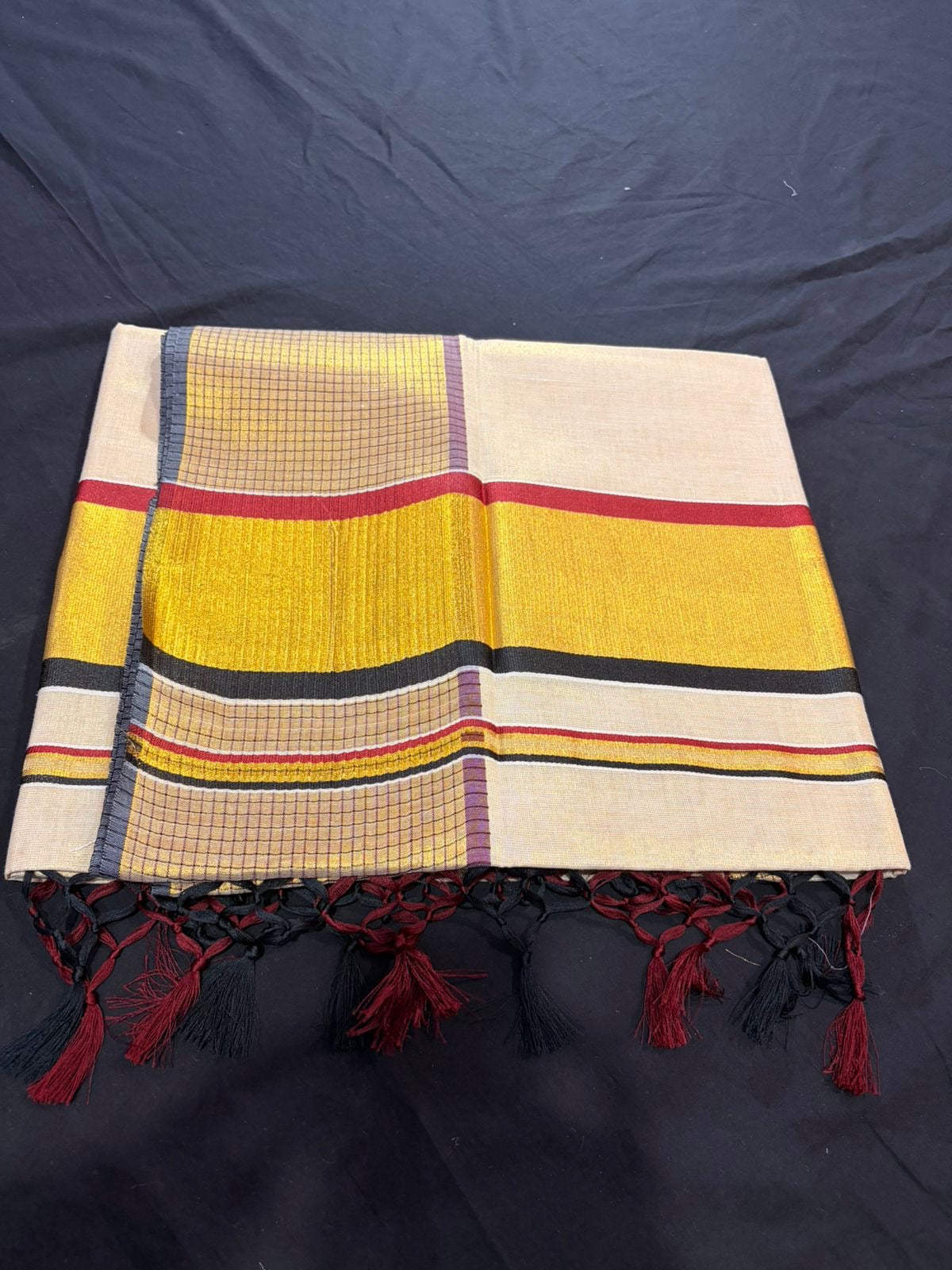 Micro check maroon black Kerala Tissue Set Saree