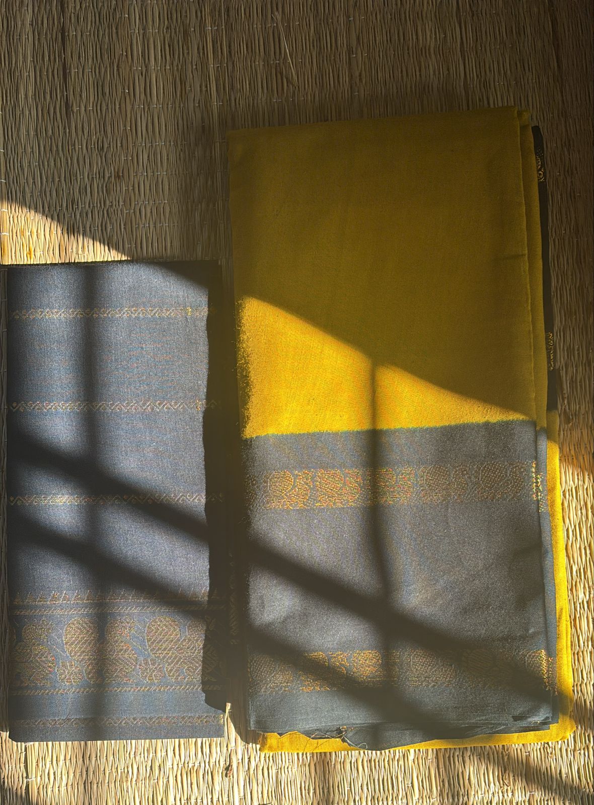 Tarangini Sungudi cotton retta petta saree with contrast Pallu and borders mustard and black