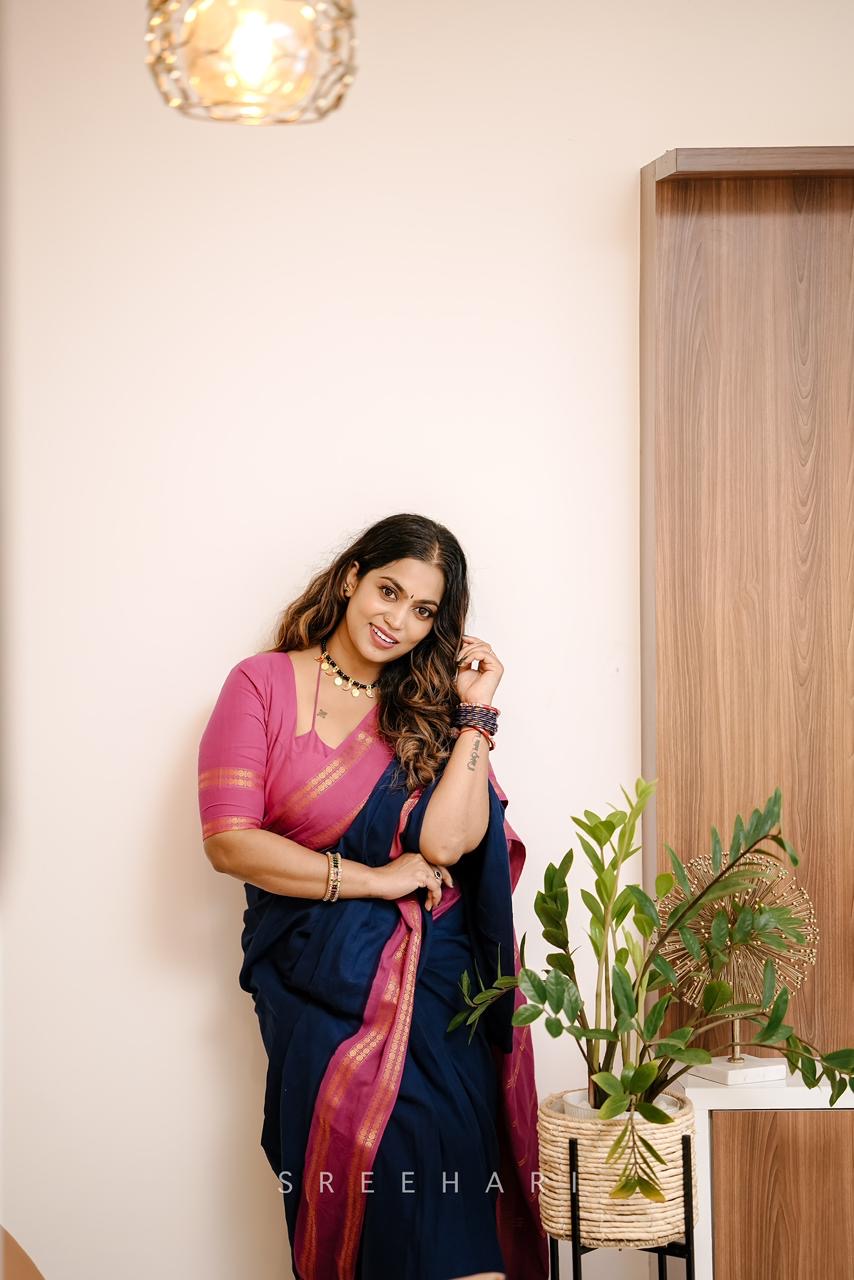 Tarangini vintage Navy blue and majenta Rudraksha border sungudi saree Rajila’s choice