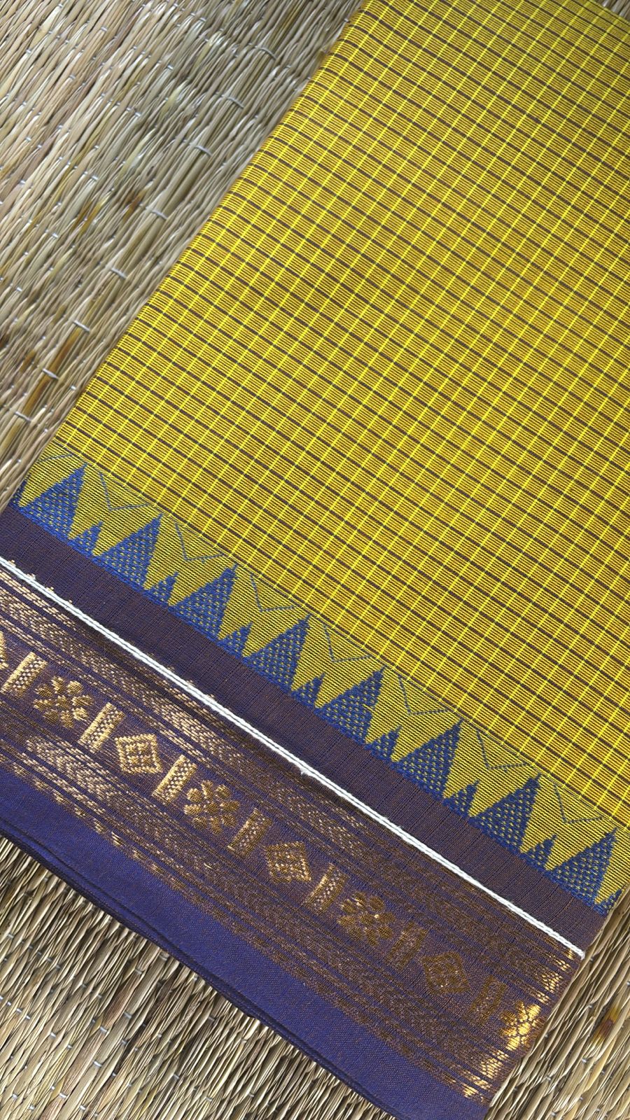 Sangita korvai Vintage Cotton Saree with contrast temple border