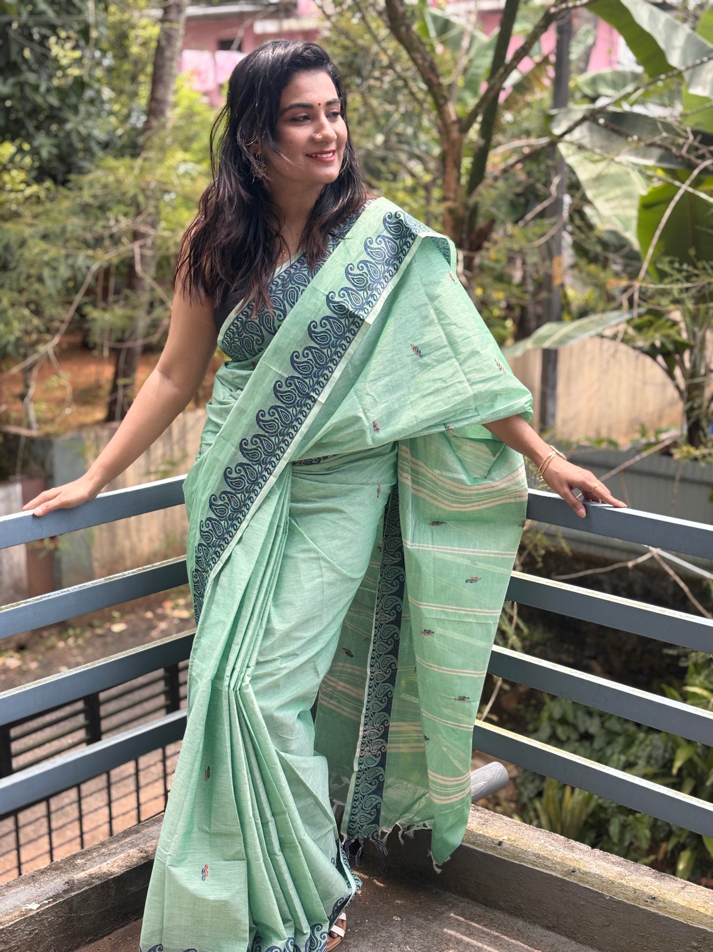 Sangita mango border pastel green Cotton Saree