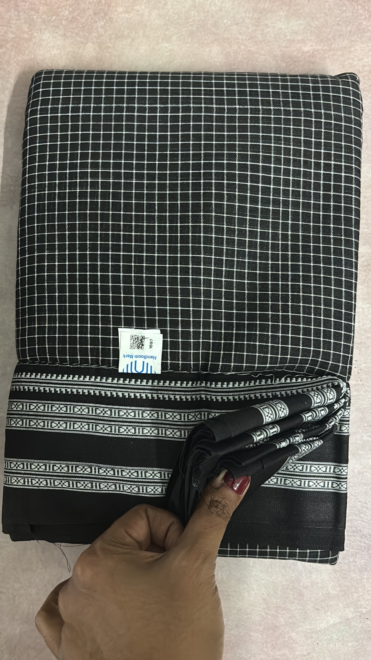 Gadi border Handloom Marked Patteda Aanchu black Saree