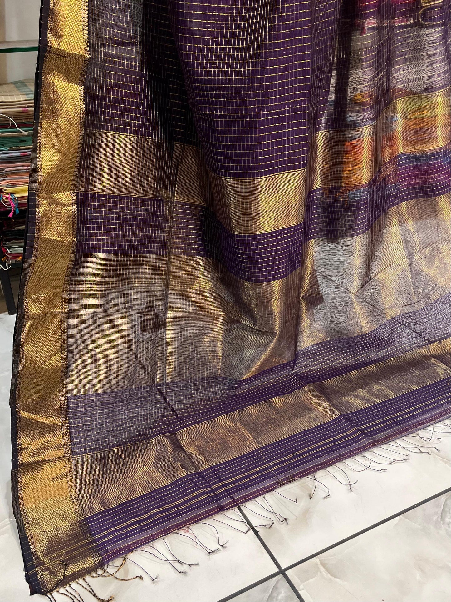 Kalyanika miya actress fame Maheshwari Silk saree