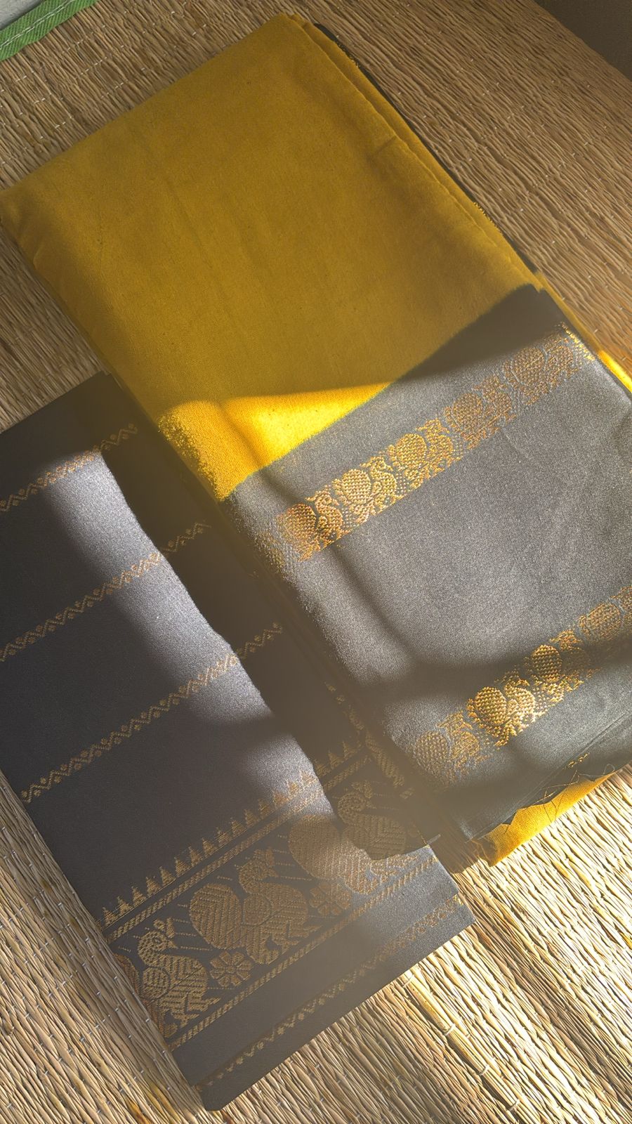 Tarangini Sungudi cotton retta petta saree with contrast Pallu and borders mustard and black