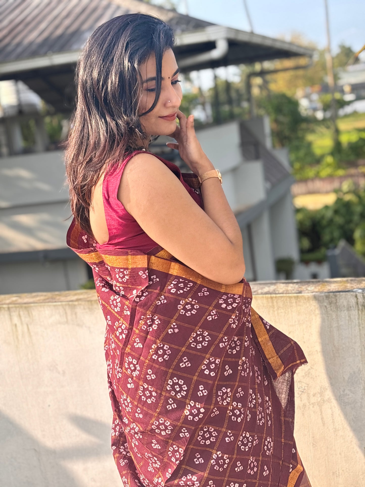 Tarangini wax batik zari kattam Sungudi Cotton saree with blouse piece