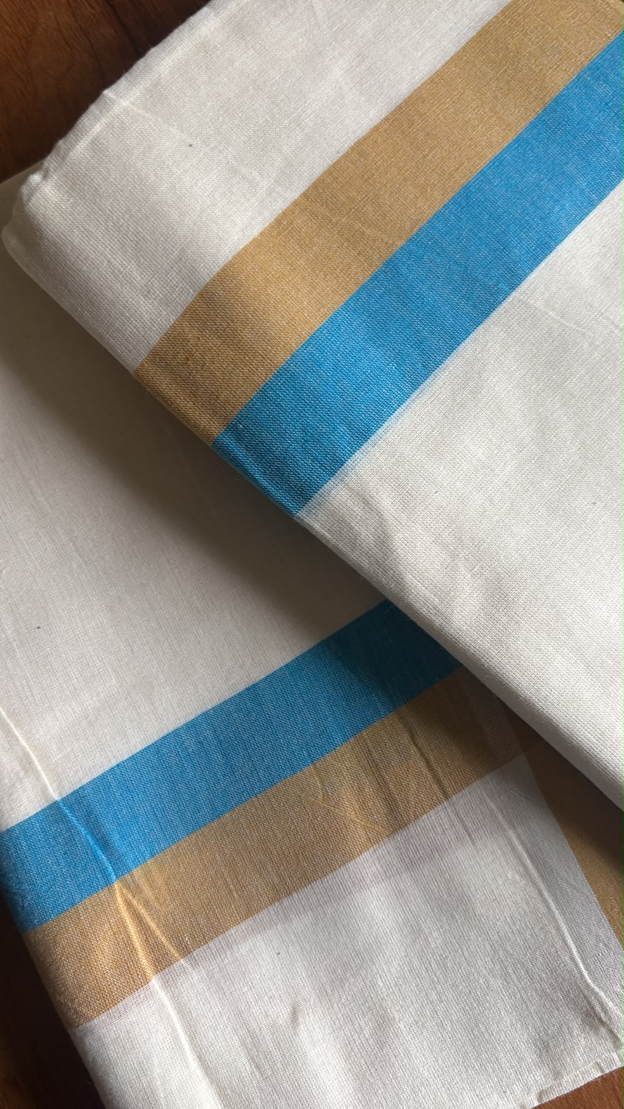 Blue and mustard dual border border mulloth Set Mundu