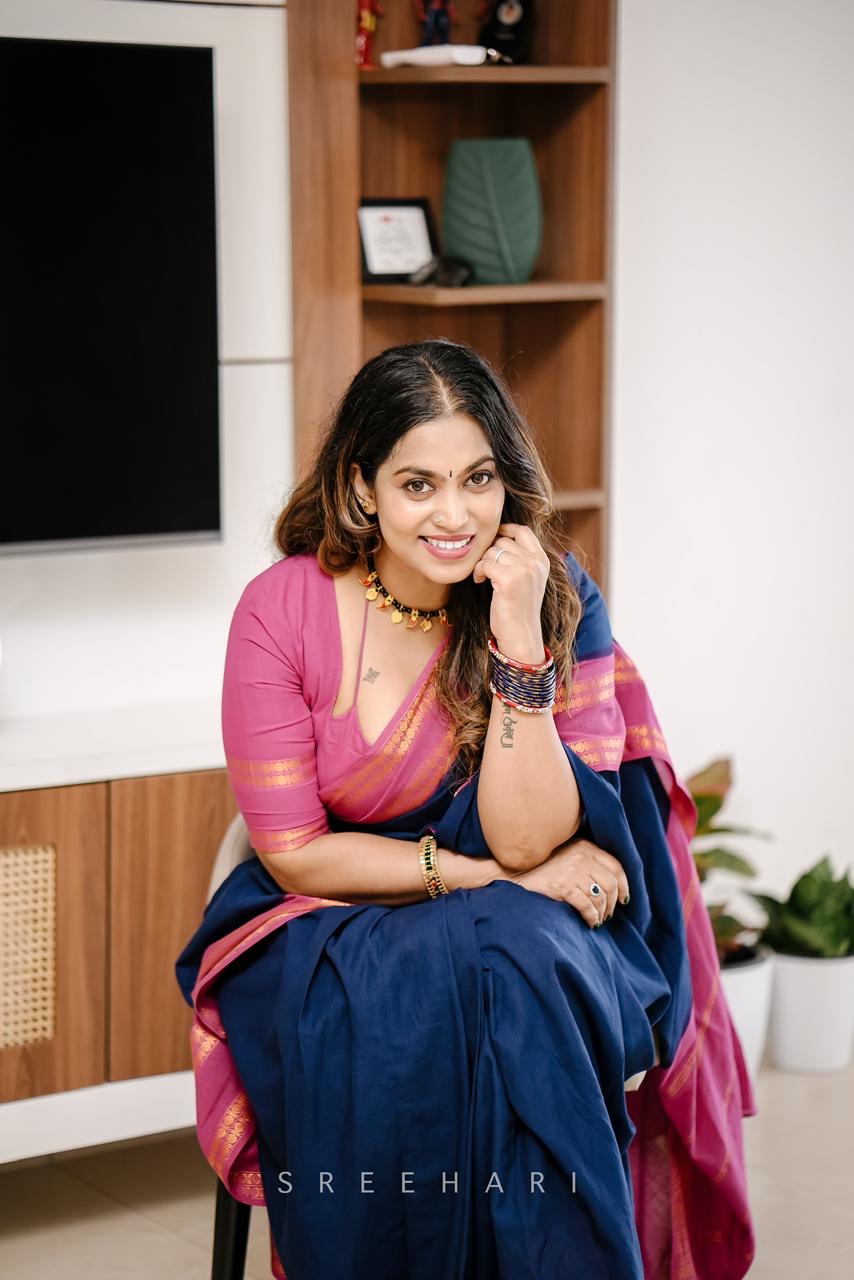 Tarangini vintage Navy blue and majenta Rudraksha border sungudi saree Rajila’s choice