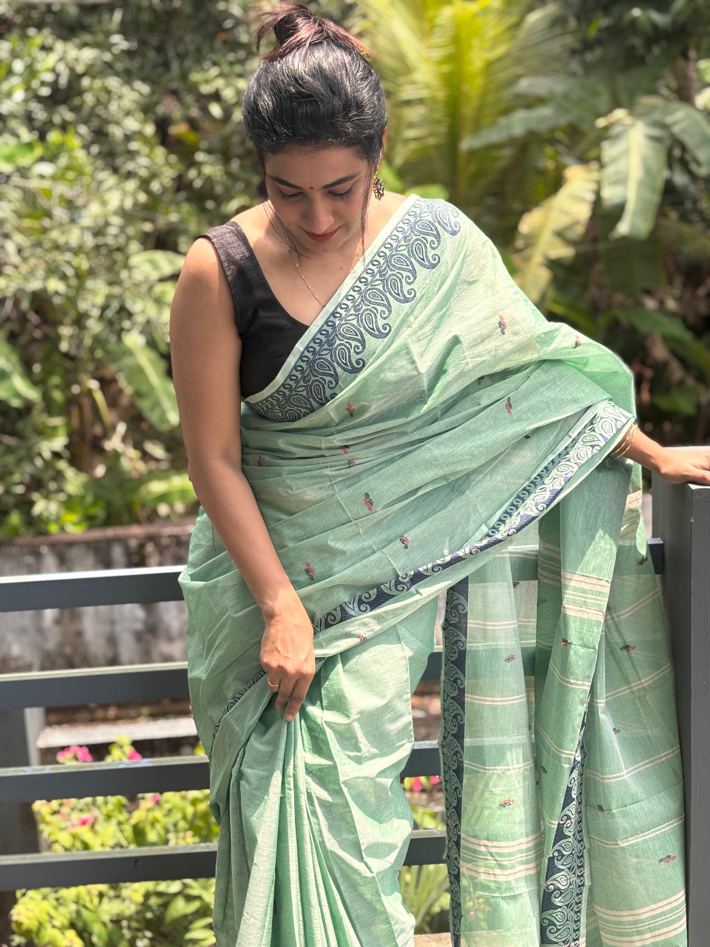 Sangita mango border pastel green Cotton Saree