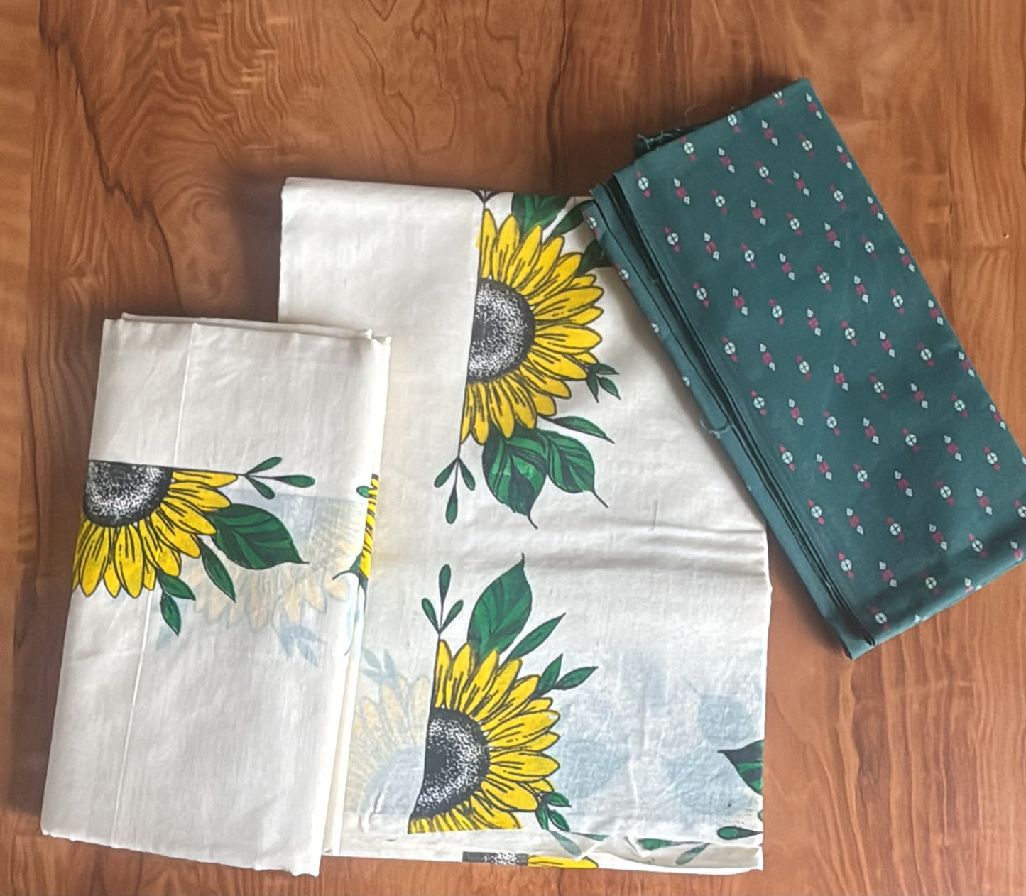 Sunflower printed Single Set Mundu with blouse