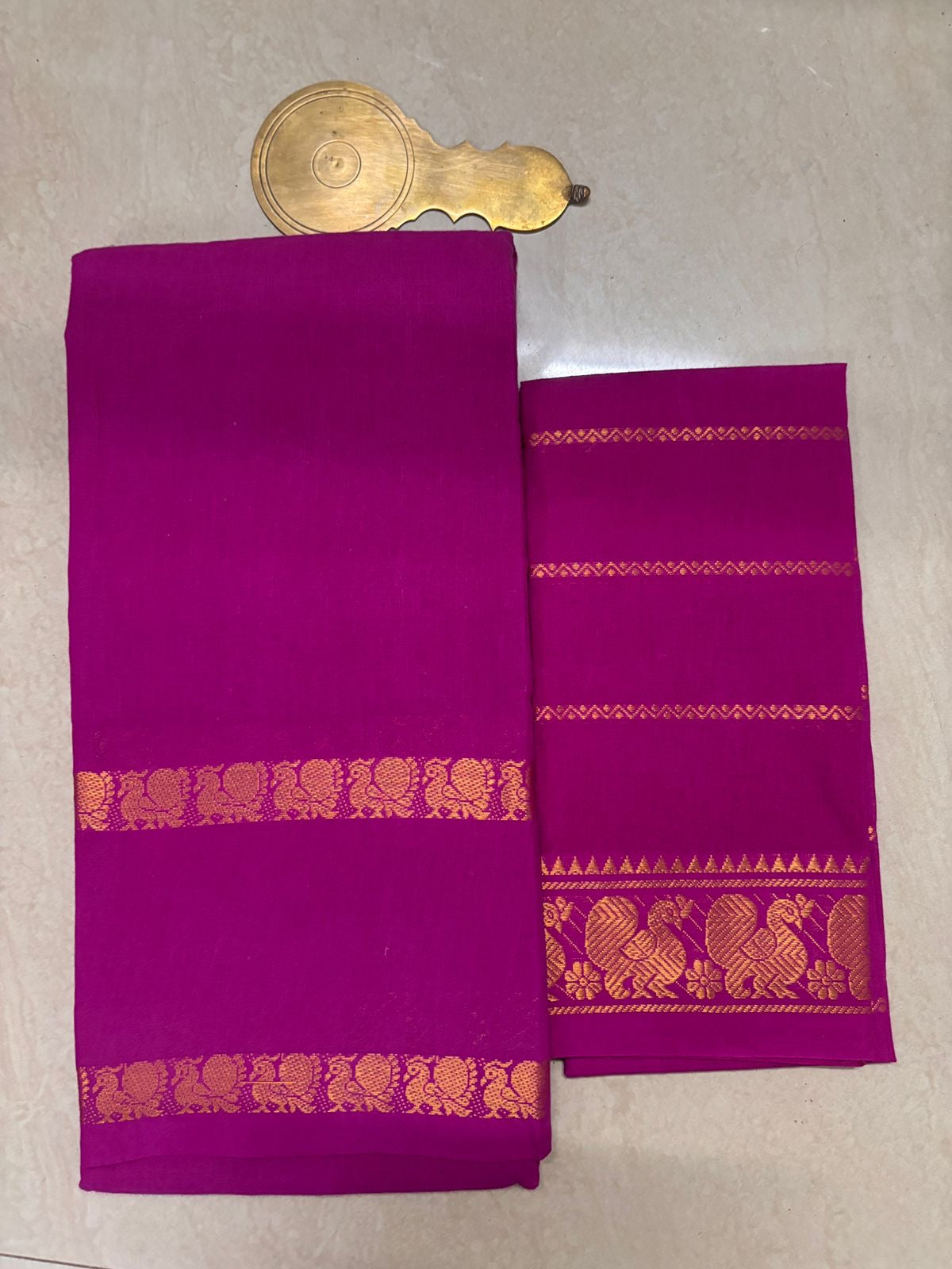 Tarangini Majenta handloom sungudi plain sarees, Sithara’s choice