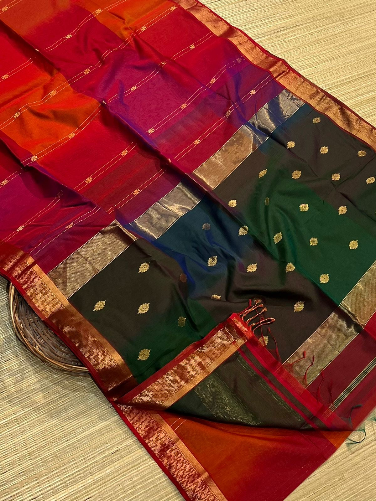 Festive Maheshwari silk cotton Saree with butti lines & butta Pallu
