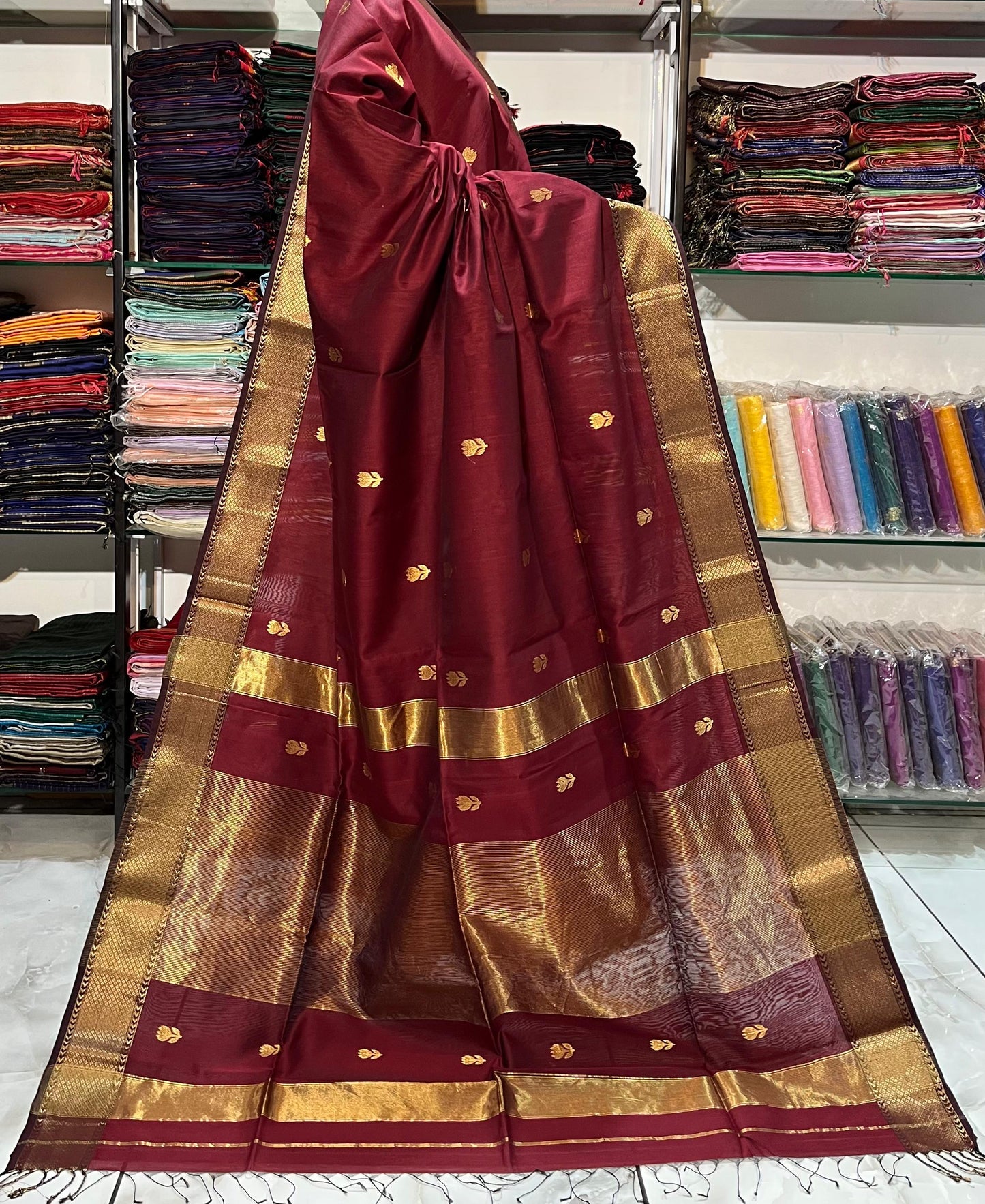 Maheshwari handloom lotus butta silk cotton Saree